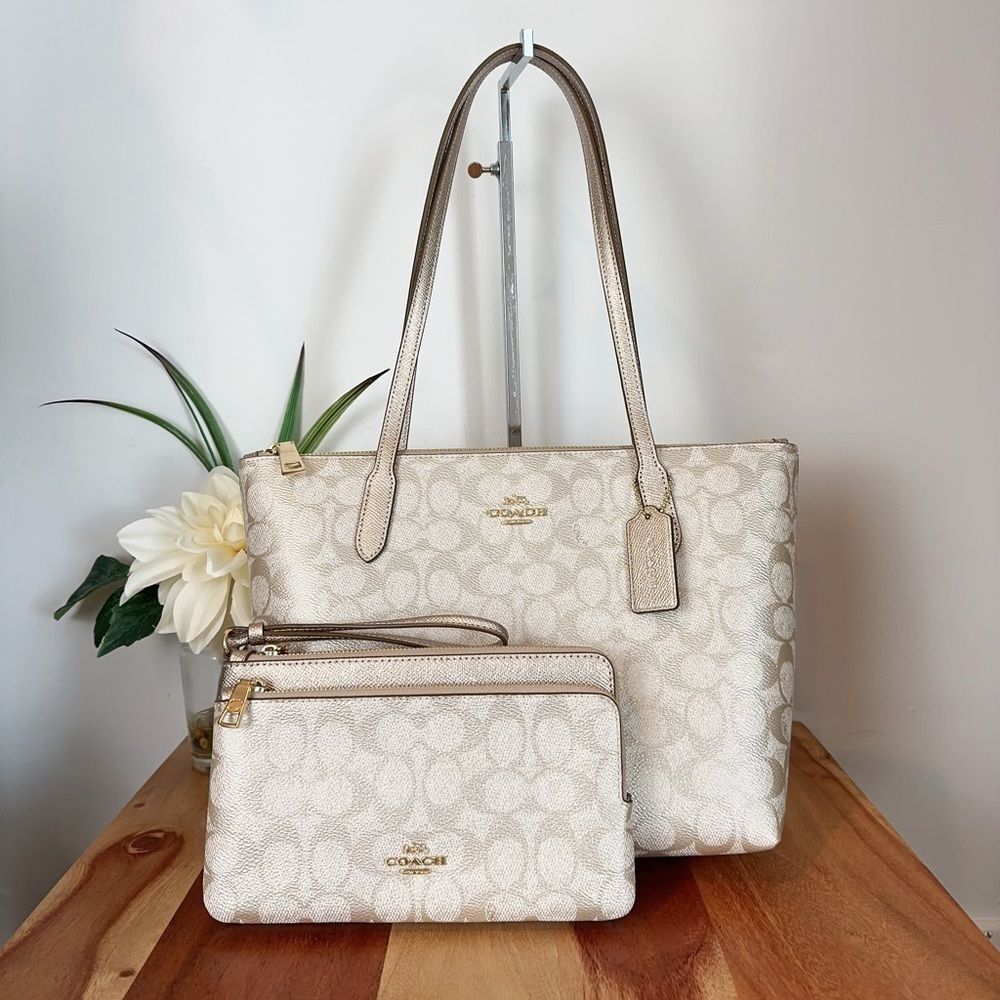 NWT Coach Fiona Zip Tote Bag and Double Zip Wallet In‎ Signature Canvas